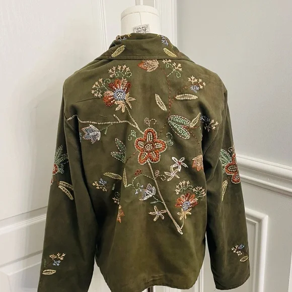 Parsley & Sage Olive Green Embroidered Floral Jacket - Picture 8 of 11